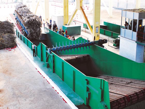 自動卸蔗輸送機(jī)